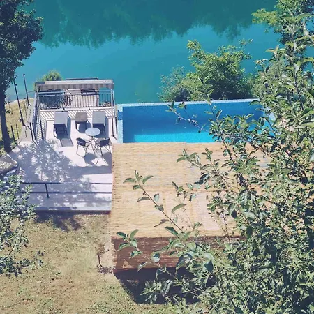 With Pool Jablanica